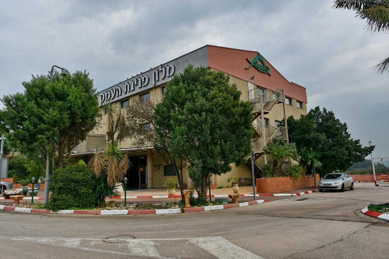 Pearl Of The Valley Hotel Kfar Tavor Экстерьер фото