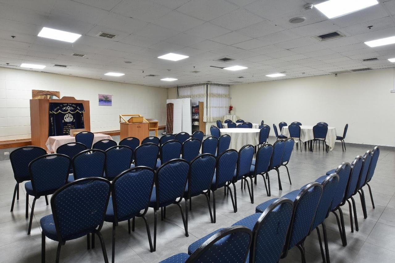 Pearl Of The Valley Hotel Kfar Tavor Экстерьер фото