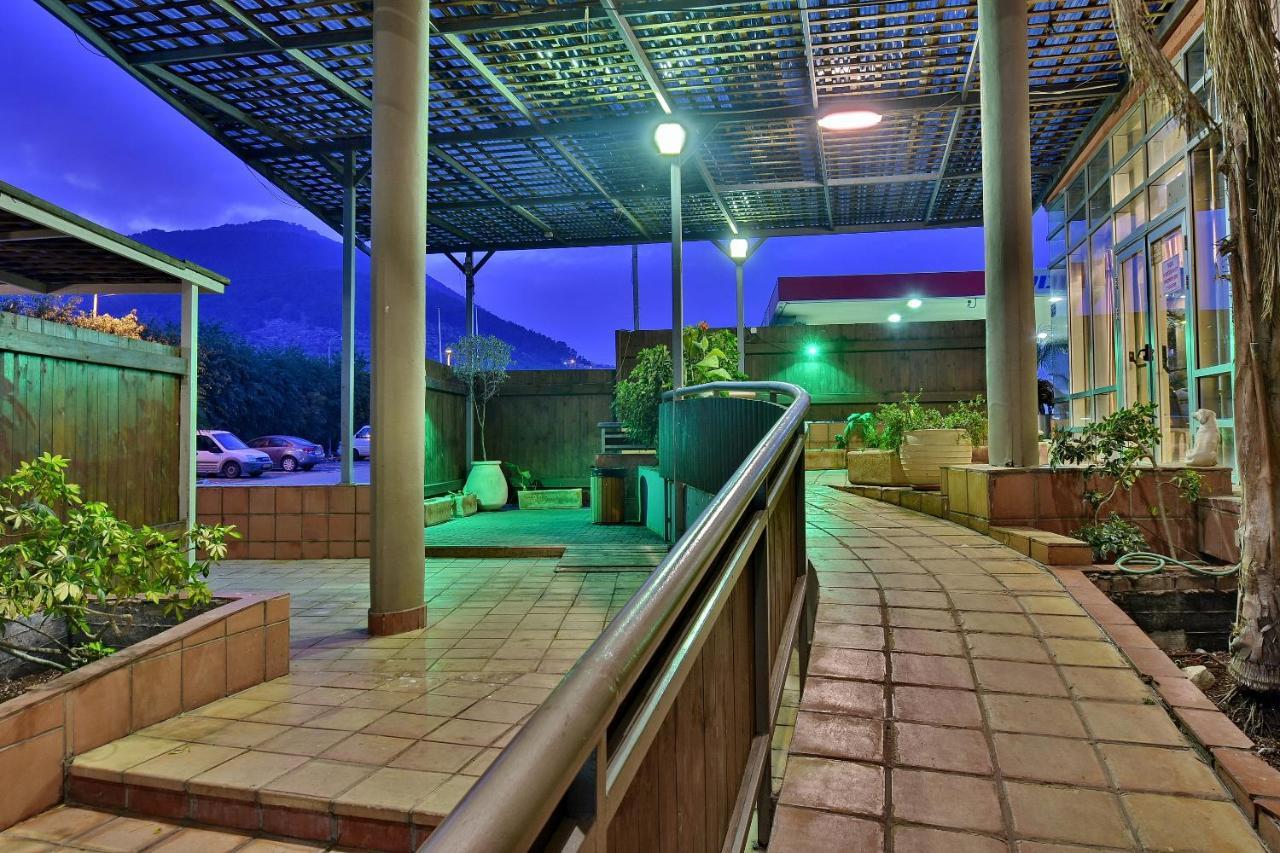 Pearl Of The Valley Hotel Kfar Tavor Экстерьер фото